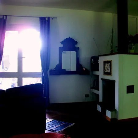 L'albero Maestro Bed & Breakfast *